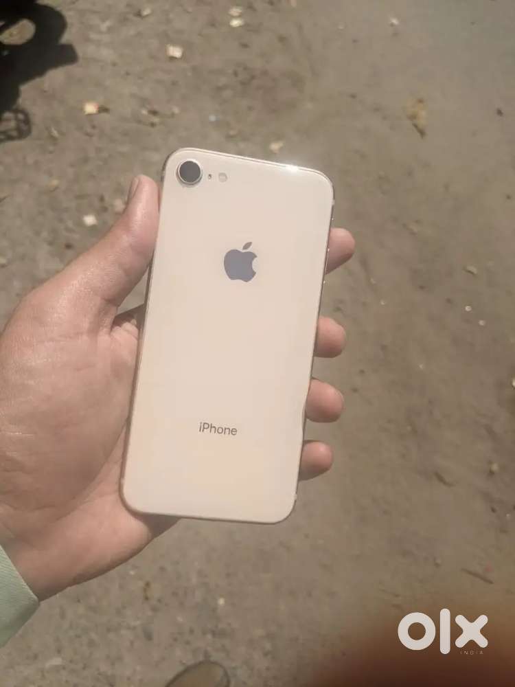 iPhone 8, Rose Gold with Excellent Condition 100% Condition and 100%BH