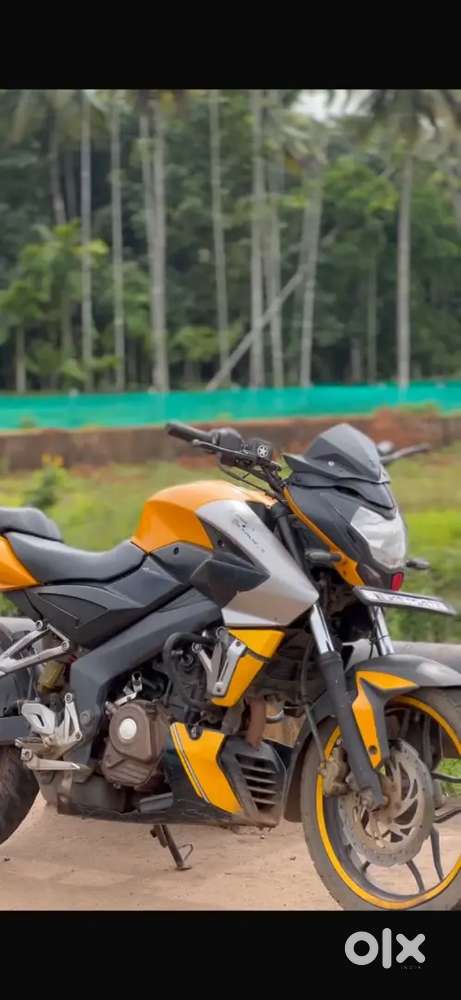 Well Maintained and Fully Modified bike for Quick Sale