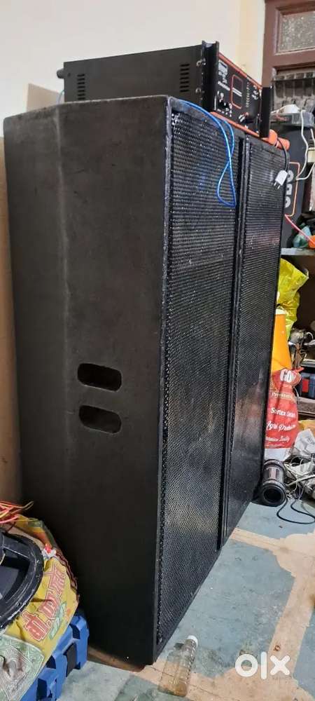 Dj dubal 15 box top good condition khali cabinet dena hai