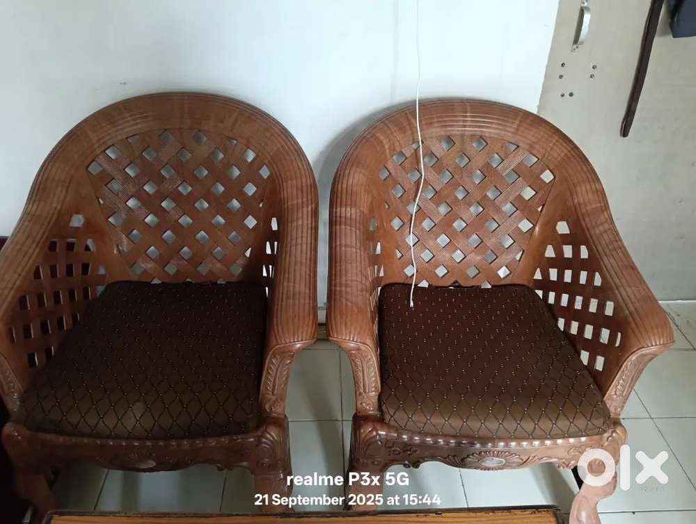 Sofa set 3 pair ( nil kamal )