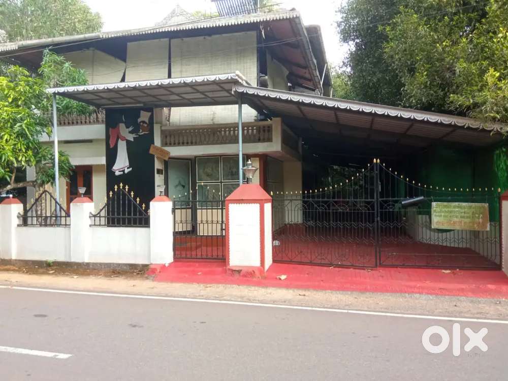 To let Near Gandhi Gram hospital and Koratty info park