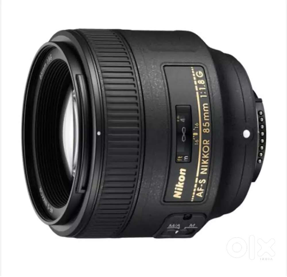 Nikon camera 85mm lens