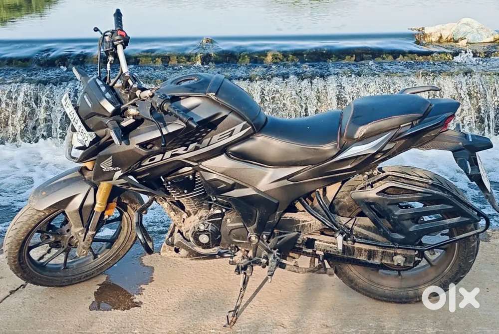 HONDA HORNET 2.0