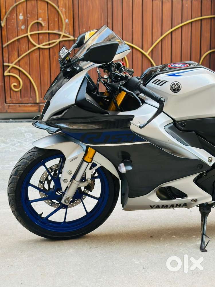 Yamaha R15M Single Hand Used Excellent Condition