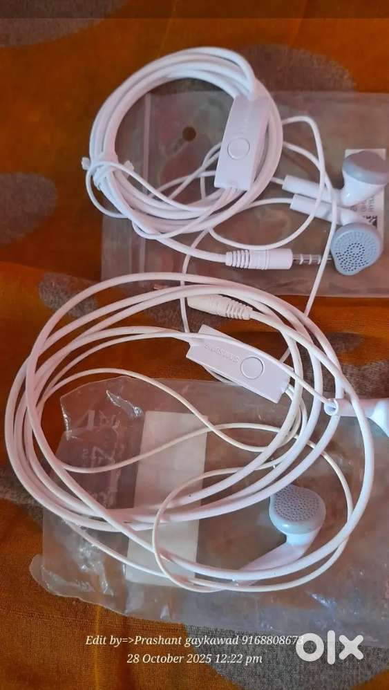 Samsung original headphones
