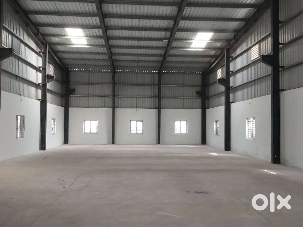 9000sqft Godown space Available in Town Hall