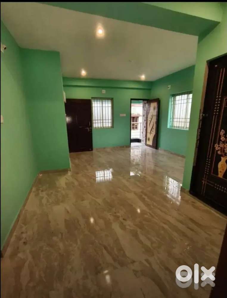 Fully independent house living room family bachelor girls job holder