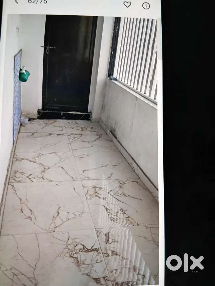 1 BHK Room set available at posh colony GIDC  with 24 hr water & power