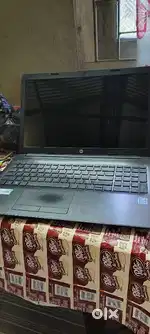 HP LAPTOP i3 processor 8gbram rom1000gb