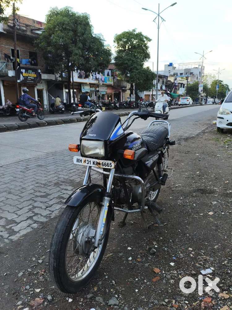 Well maintained bike fully eingne smooth koie bhi gadi me kaam nhi hai