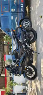 Yamaha R15 v4