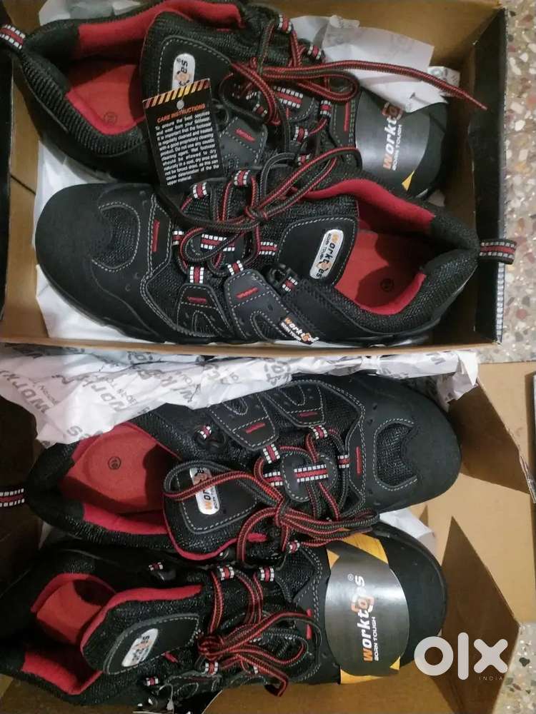 Safety shoes