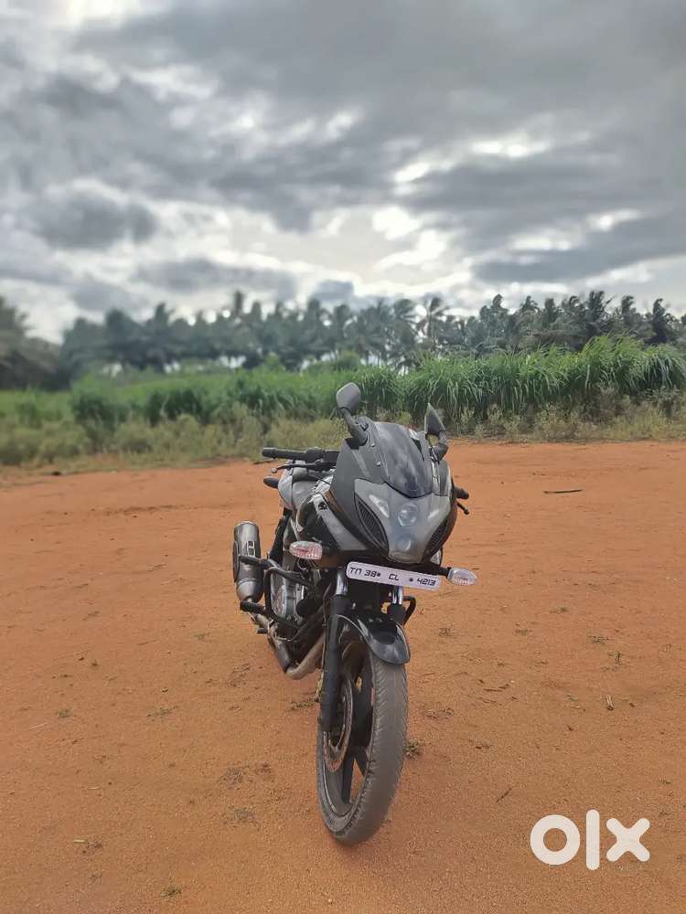 Pulsar 220f