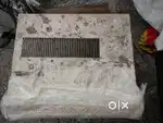 Lloyd 1 ton window AC
