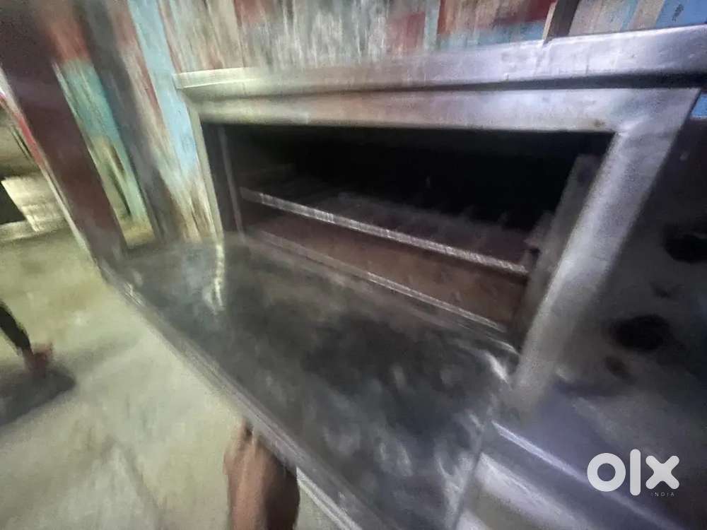 Pizza Oven / Deep fridge / chimney cake maker