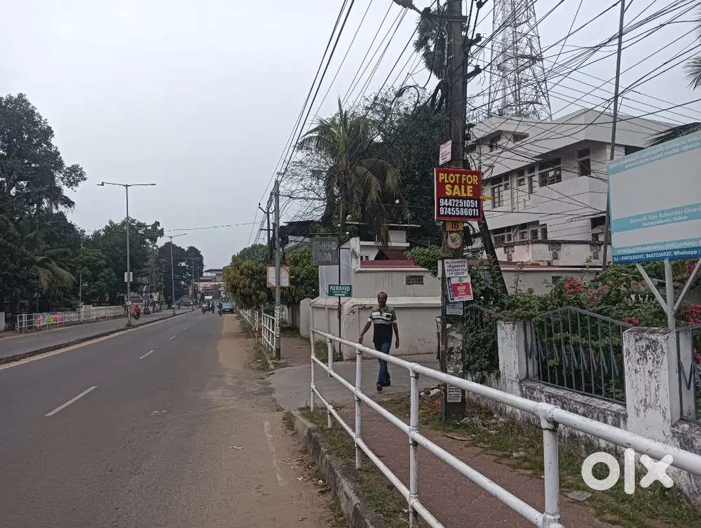 KADAPPAKADA ASRAMAM ROAD 5 and 10 CENT