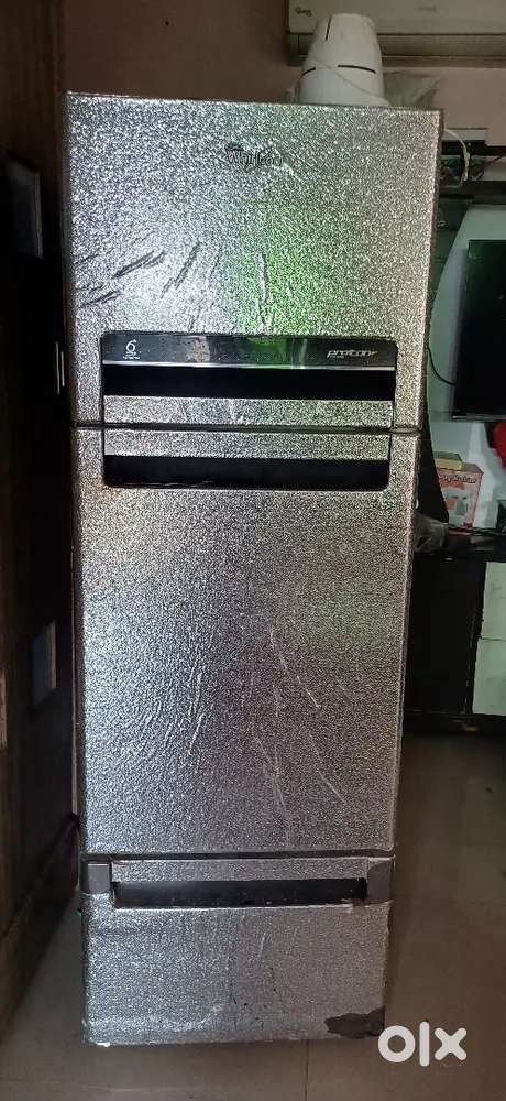 Whirlpool 3 dor fridge