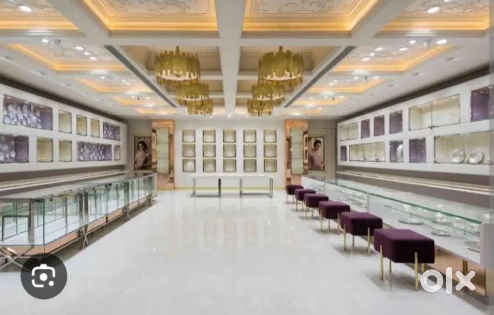 Shopping showroom sales boys and girls