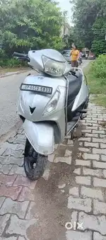 जूपिटर 2016 मॉडल मात्र 35000 में हमारे शोरूम की सबसे सस्ती स्कूटी