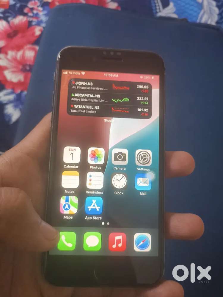 iPhone SE 2020 (64GB)  Good Condition  Rs. 9,999/-