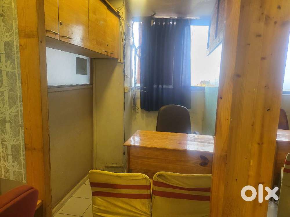 Fully furnished office with 5 workstations and 1 MD table available