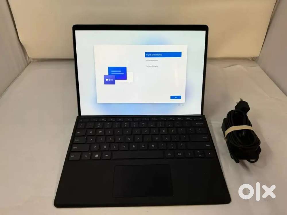 Microsoft Surface Pro 8 13” Touch i7-1185G7 16GB 256GB SSD Win 11 Pro