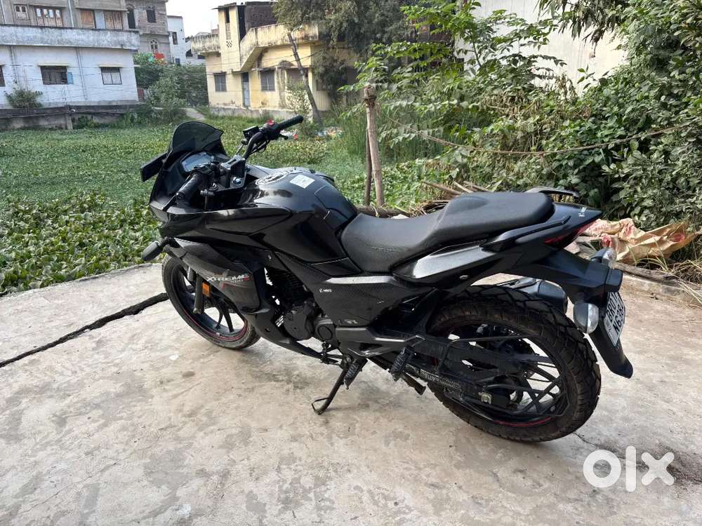 CBZ Extreme 200S sports Bike in as New condition