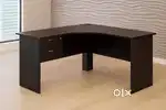 4x4 Lshaped table brand new
