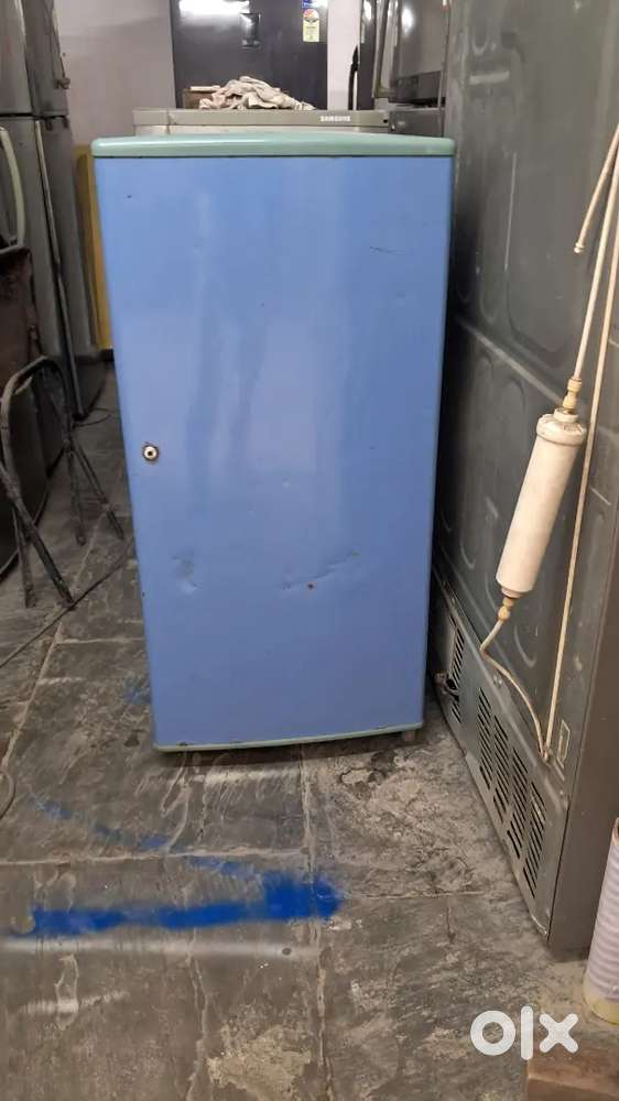 L.g 180 ltr. O.k condition Perfect working