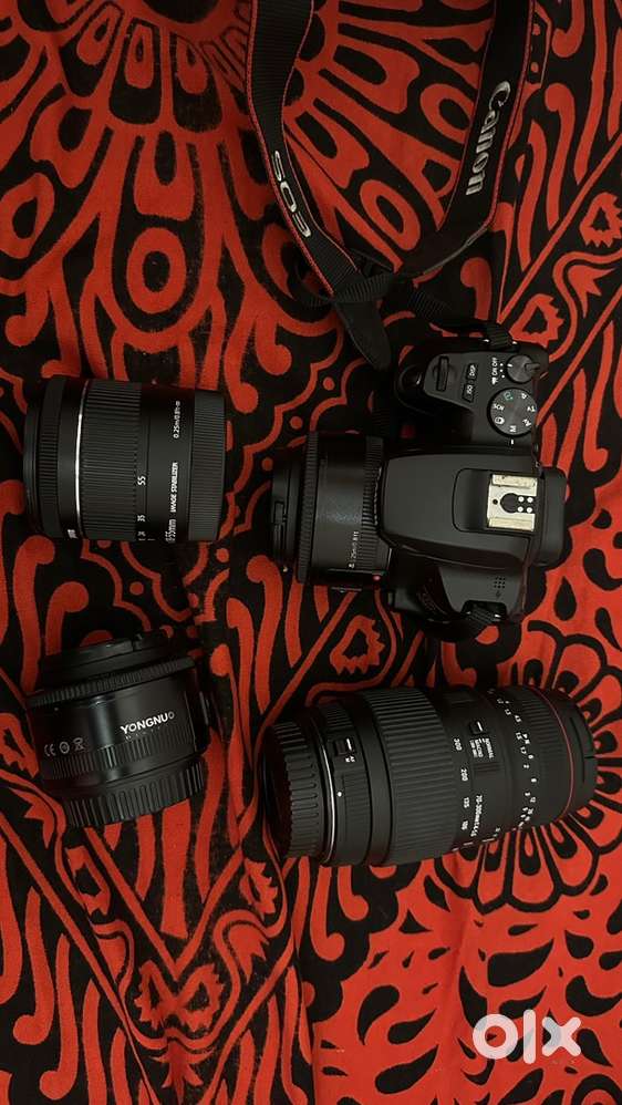 Canon 200d mark 2 DSLR Camera for sale Very good condition with box