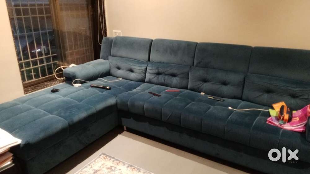 Neat and well maintained sofa with Lounger