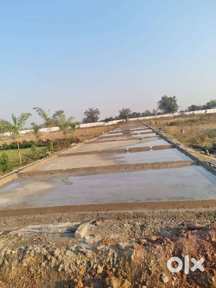 in bilaspur city plot available at raipur road