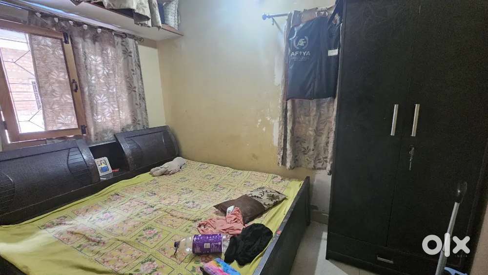 It's available for female only.. Thnku