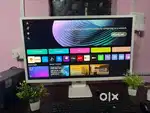 32 inch smart monitor with cpu and keyboard mause