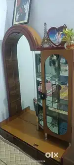 Dressing table