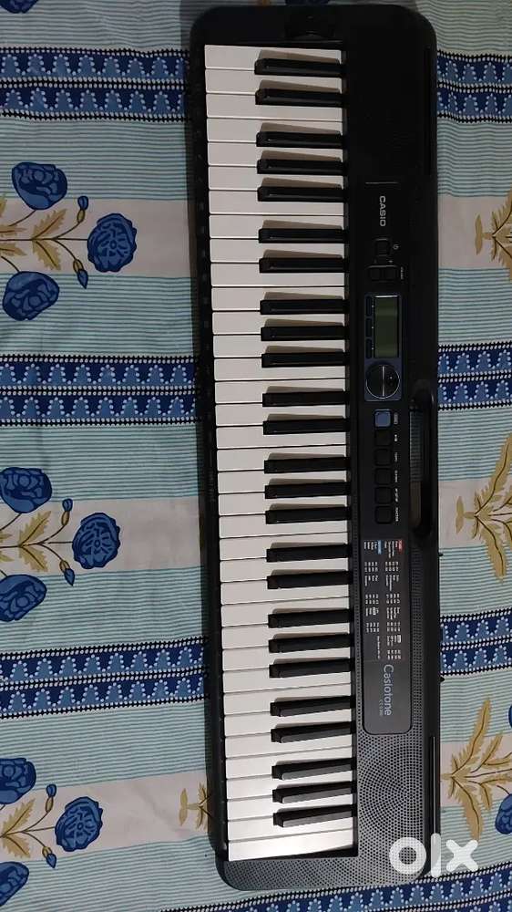 Casio casiotone CT- S300 piano