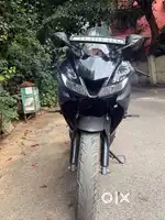 R15 V3 Black Hardly Used Less Kilometers