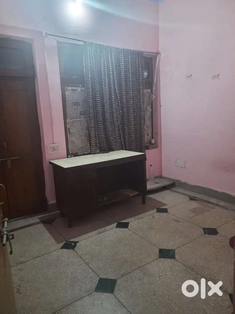 Single room for single person