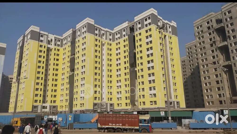 1BHK NEAR BAMANDONGRI STN.