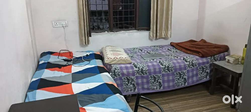PG for girls in prime location