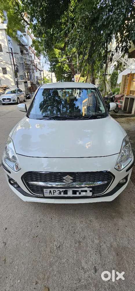 Maruti Suzuki Swift 2022 Petrol 109000 Km Driven excellent condition