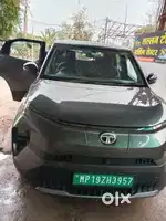 Car on rent with or without driver