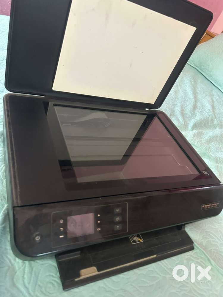 HP PRINTER 5 month old