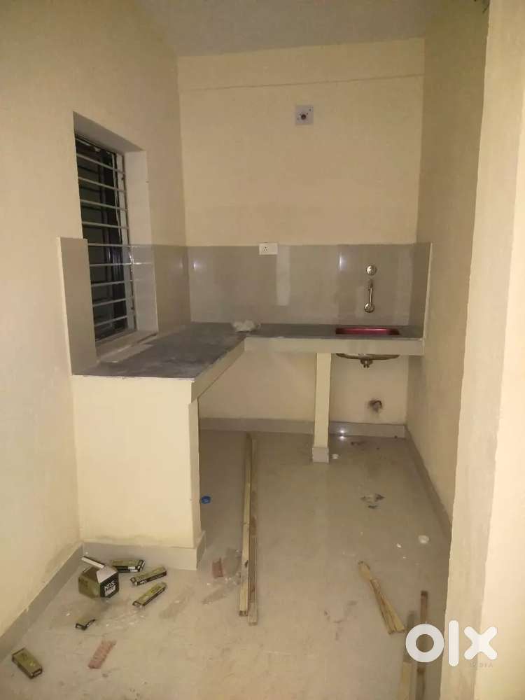 1rk/4000 1bhk/5000 2bhk/7500 patia kitt road archarya vihar jayadev vi