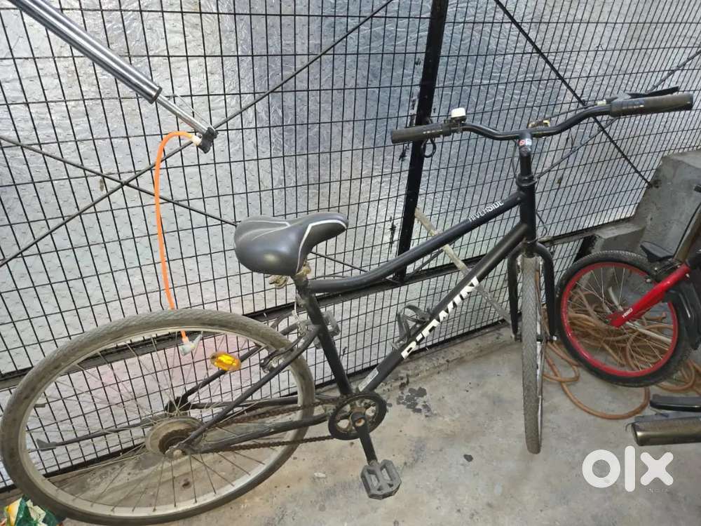 Selling 2 new condition cycles