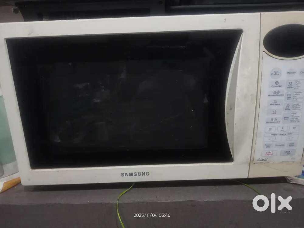 Microwave oven