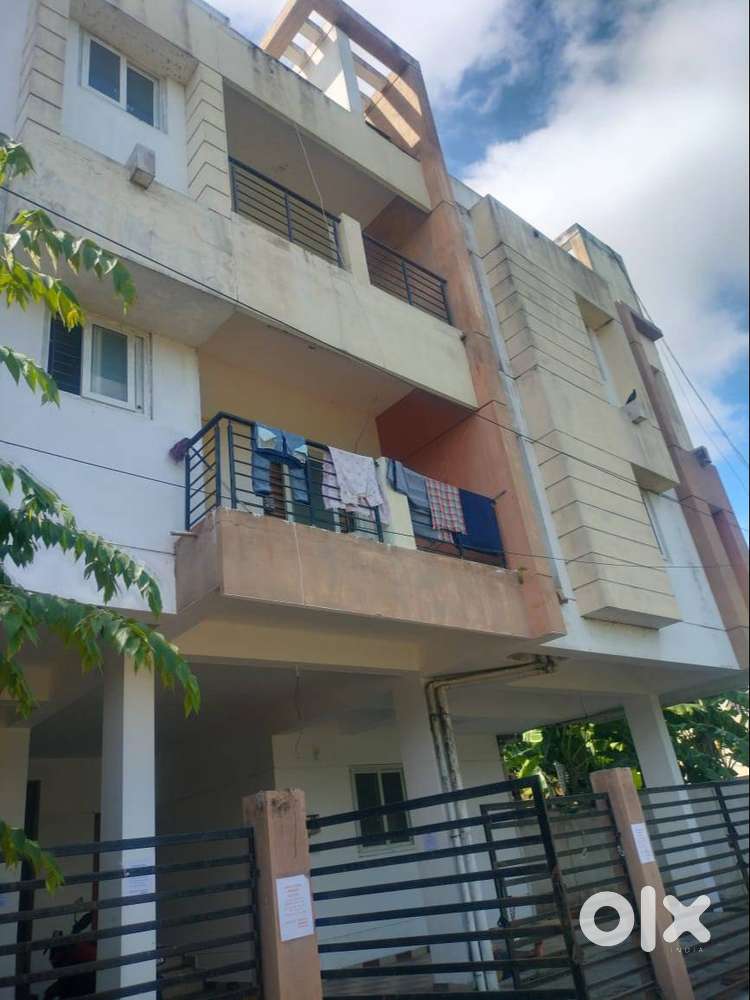 FLAT IN GUDUVANCHERRY