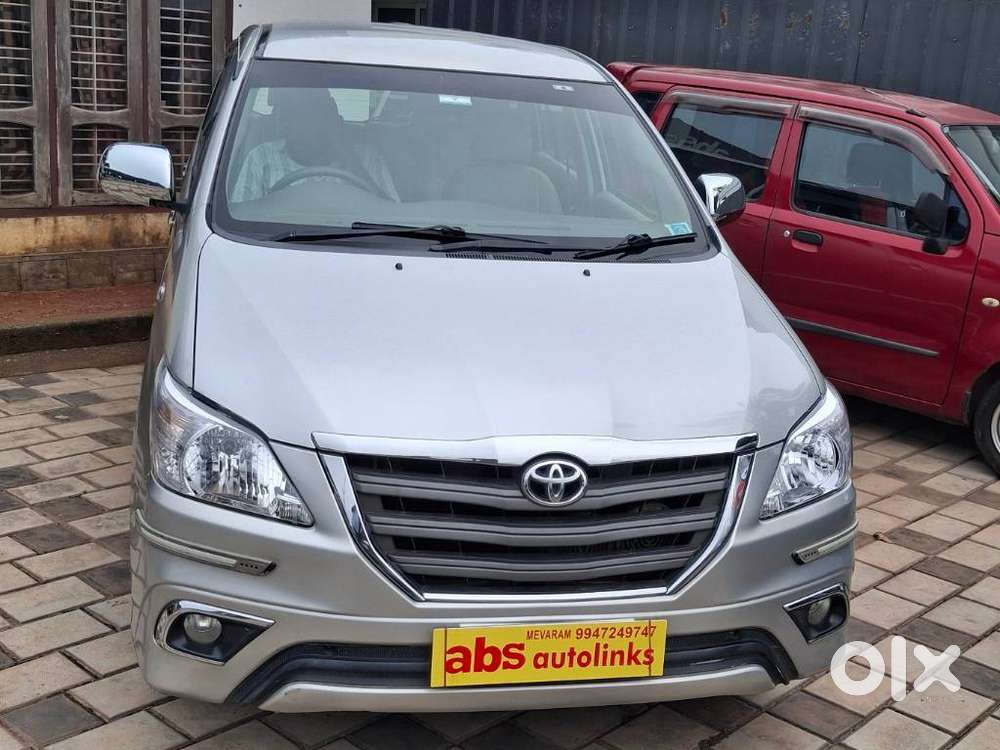 Toyota Innova 2.5 GX 7 STR BS-III, 2014