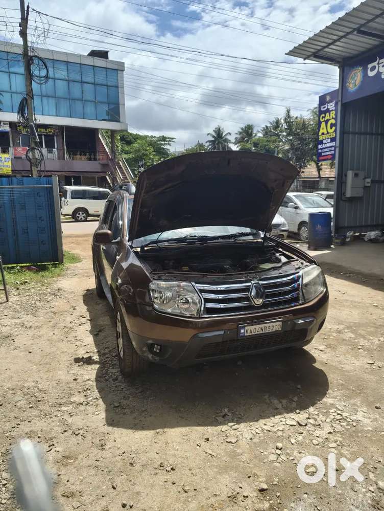 Renault Duster 2013 Diesel 150000 Km Driven