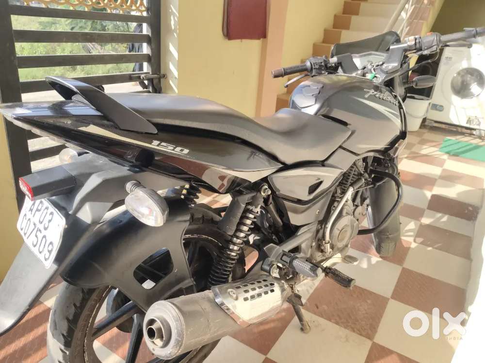 Pulsar 150